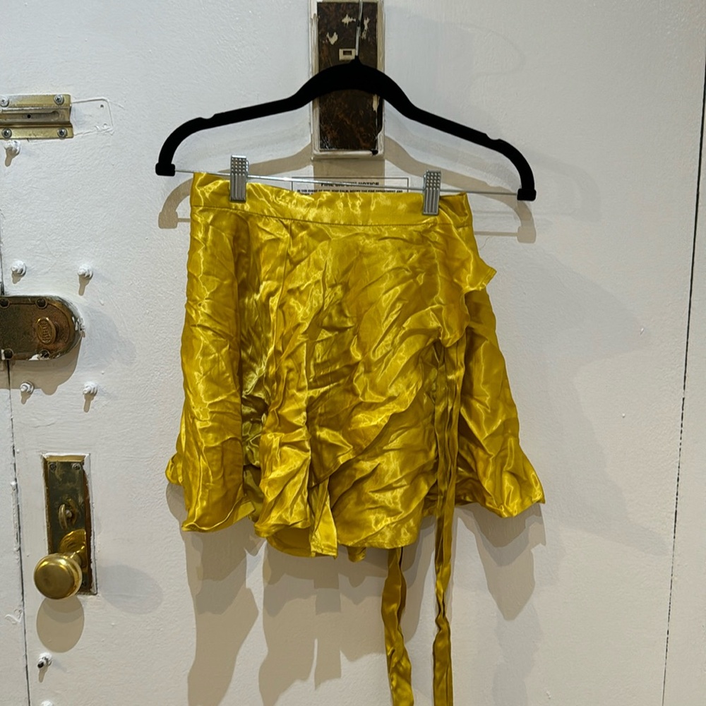 Urban Outfitters Wrap skirt